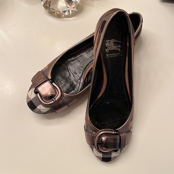 Burberry ballet flats size 38 - Picture 2 of 15